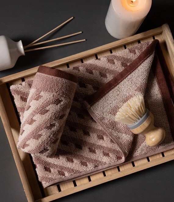 Classic Tranquil Blossoms Hand Towel Set